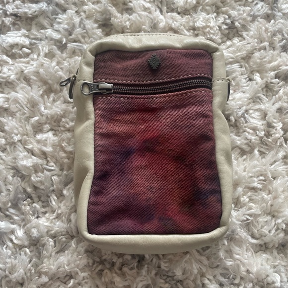 Nena & Co. Ooakshell Travel Crossbody Bag - Bone Leather - Picture 5 of 6